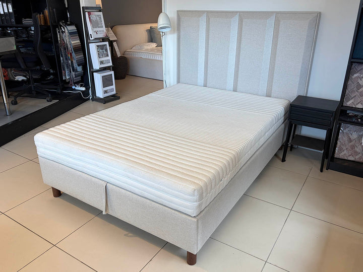 OUTLET Colunex Smart storage med Dunlopillo madras