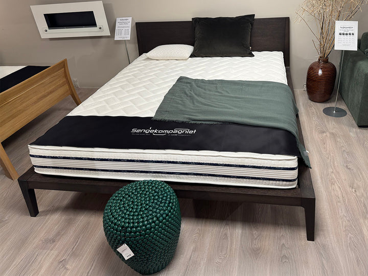 OUTLET Dorian sengeramme Inkl. Memory Comfort madras