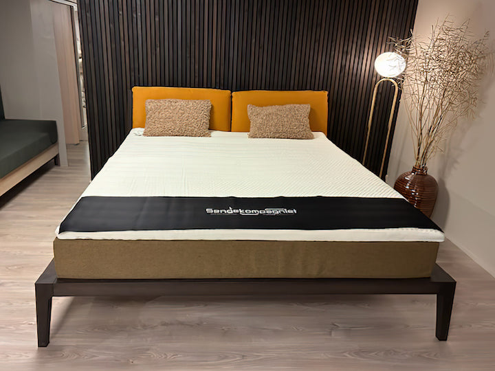 OUTLET Dorian sengeramme Inkl. Nida pocket madras