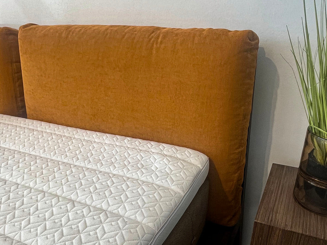 OUTLET Dorian sengeramme Inkl. Nida pocket madras