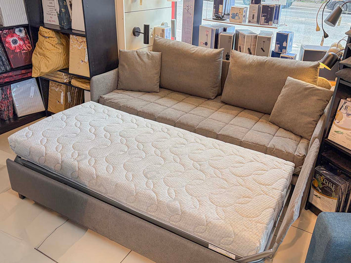 OUTLET Dienne Flo sovesofa
