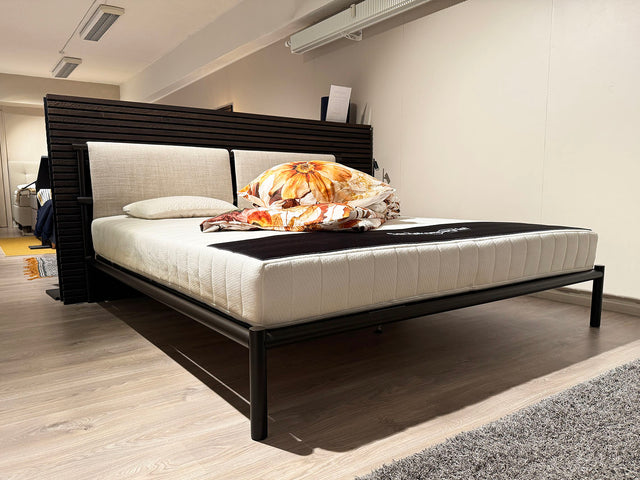 OUTLET Jetty Sengeramme Inkl. Højby Deluxe Madras