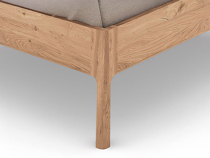 Nordic Design light Eg sengeramme inkl. gavl 140x200 cm