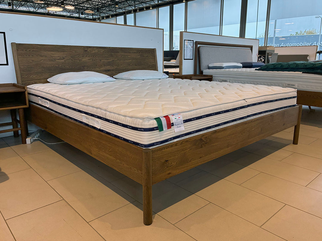 Outlet Nordic Design Massiv EG - Mokka bejdset 180x200